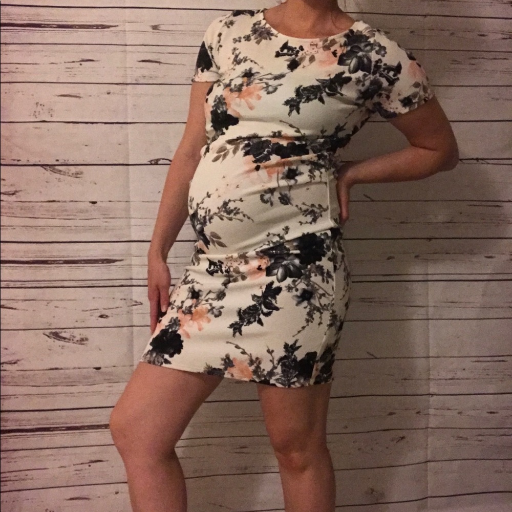 MATERNITY Floral Dress